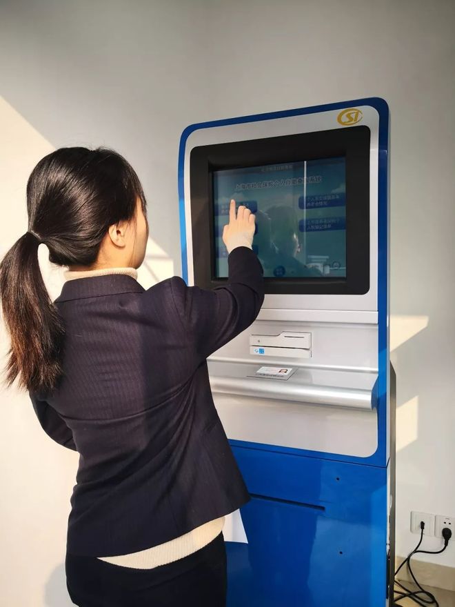 合肥24小时套医保卡回收(24小时套医保卡回收什么意思)