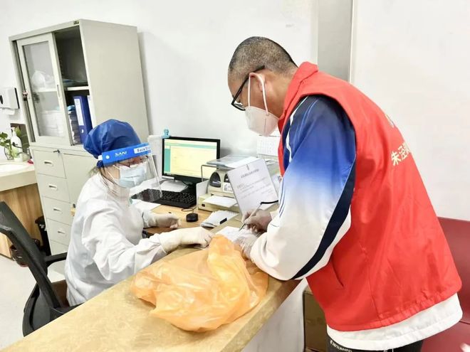 合肥24小时高价回收医保(24小时高价回收医保医保套出)